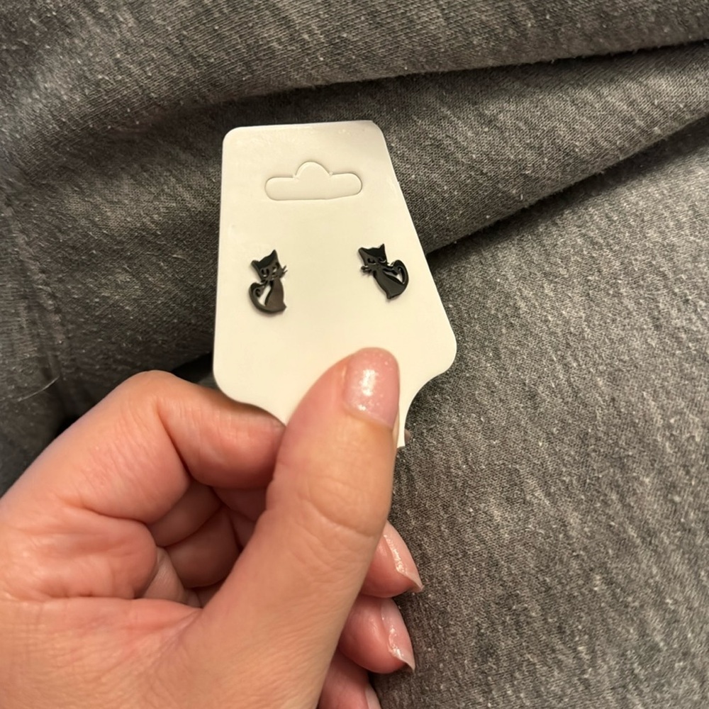 🛍️BUNDLE 3 for $17 BLACK CAT cute earrings kawaii food animal - Picture 1 of 2